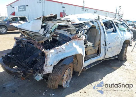 2012 Chevrolet Suburban 1500 Lt из США, поврежденный, VIN 1GNSKJE7XCR138876